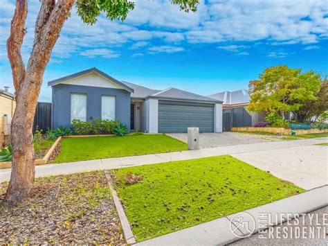 Escorts Banksia Grove, WA